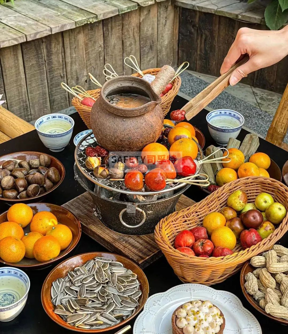 圍爐煮茶刷屏，一起來感受古詩詞中的茶風(fēng)茶韻「圍爐茶桌，炭火爐」(圖1)