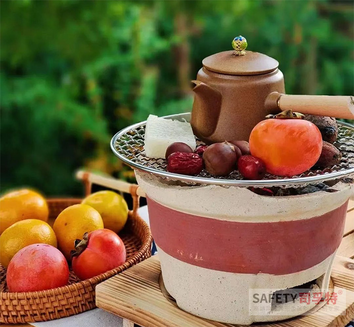 圍爐煮茶：茶是關鍵，這兩類茶不適合煮[圍爐茶桌，自制圍爐](圖2)