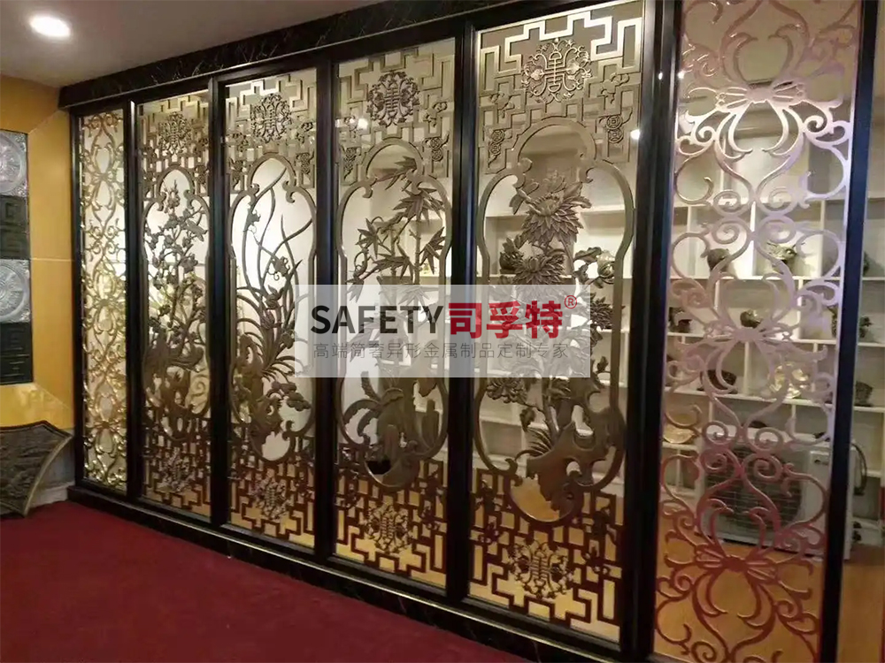 金屬屏風(fēng)有哪些種類？什么材質(zhì)的金屬屏風(fēng)好？[司孚特金屬屏風(fēng)](圖4)
